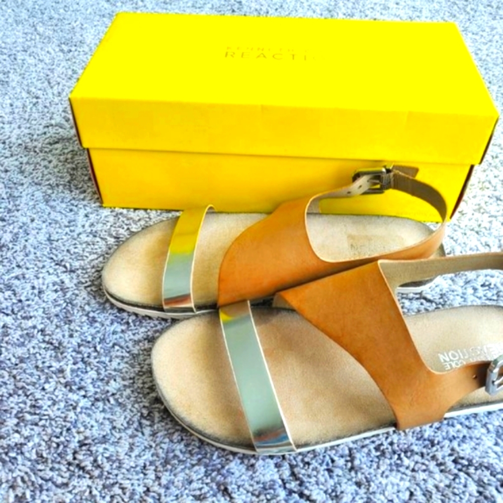 Kennet Cole Taupe/Silver  Flat Sandals, 8